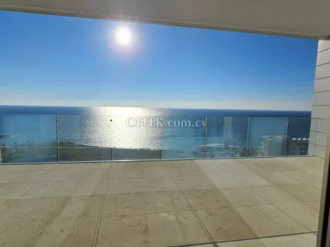 FOR SALE - Luxury 9h-floor Apartment in Kato Paphos - 3