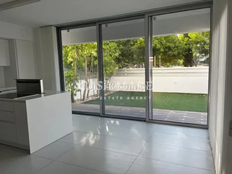 4 bedrooms House in Egkomi - Main Photo