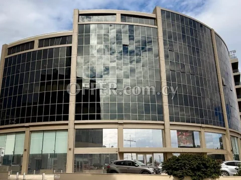 717 - ready-to-move-in office | seafront location-metis tower, limassol - Main Photo