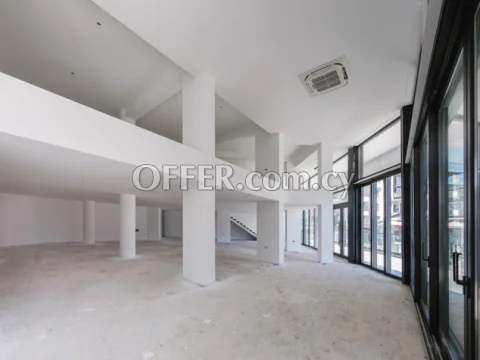 543,89 - commercial space | prime location in germasogeia tourist area - Main Photo