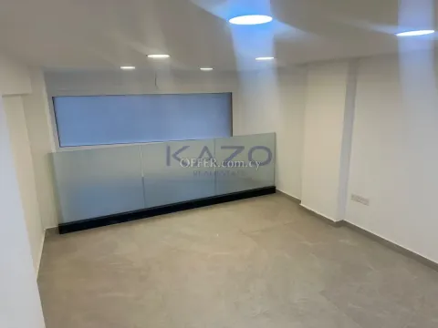 Unfurnished Shop for Sale in Agios Nicolaos Center - 4