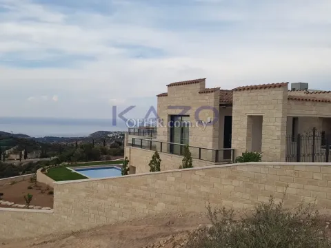 Modern Three Bedroom Villa with Sea View Pool - 3