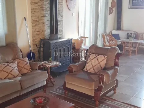 3 BEDROOM BUNGALOW IN VASA KOILANIOU - Main Photo