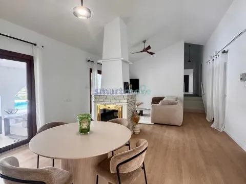 5 Bedroom Detached Villa For Rent Limassol - Main Photo