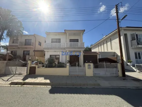 3 Bed Semi-Detached House for Sale in Strovolos, Nicosia - Main Photo