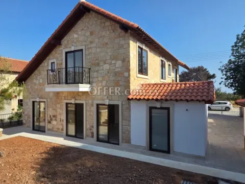 House (Detached) in Souni-Zanakia, Limassol for Sale - Main Photo