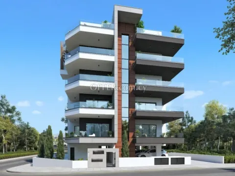 Apartment (Penthouse) in Agios Ioannis, Limassol for Sale - 1