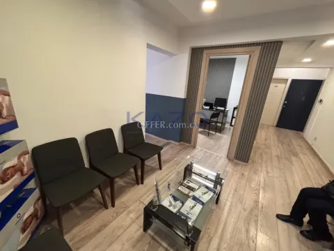 Shared Office with Three Rooms for Rent in Kapsalos Area - 5