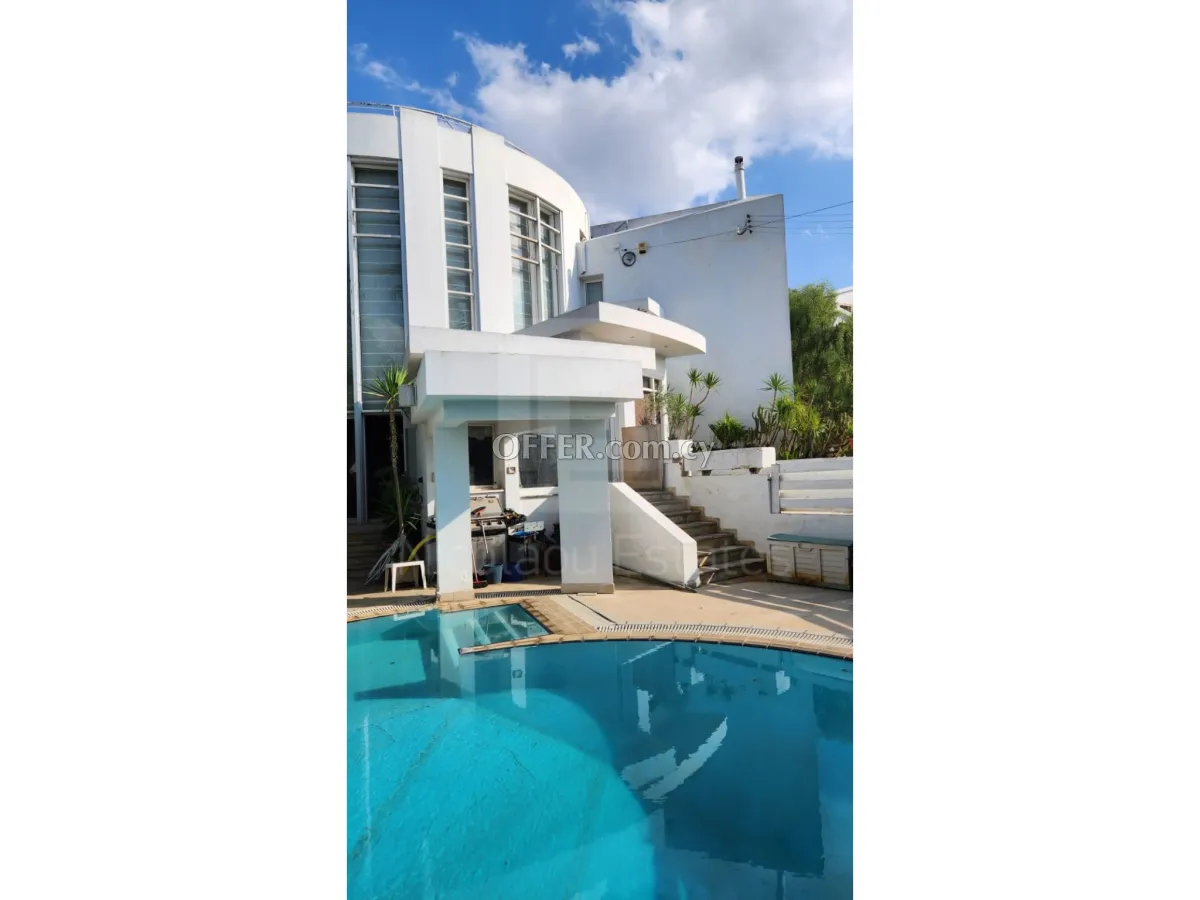 Four bedroom resale villa in Engomi area of Nicosia - 5