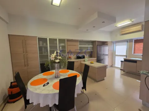 Spacious Semi-Detached House in Vibrant Kapsalos Area - 4