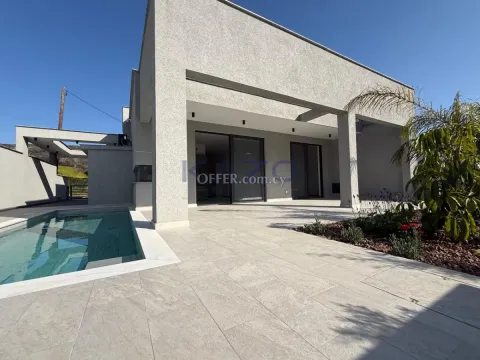 Five Bedroom Detached House with Pool in Peaceful Monagri Village - 7