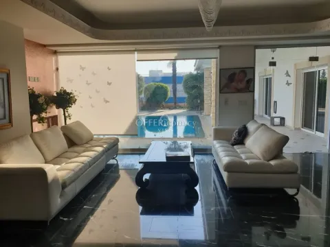 FOUR BEDROOM VILLA WITH POOL IN AGIOS ATHANASIOS - 10