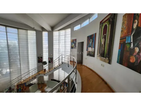 Four bedroom resale villa in Engomi area of Nicosia - 8