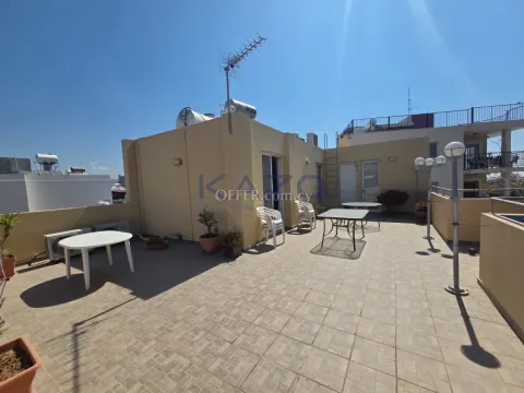 Spacious Semi-Detached House in Vibrant Kapsalos Area - 10