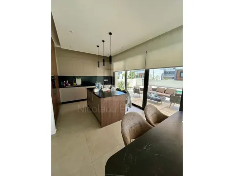 Four bedroom luxury villa in Agios Tychonas - 4