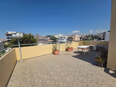 Spacious Semi-Detached House in Vibrant Kapsalos Area - 9