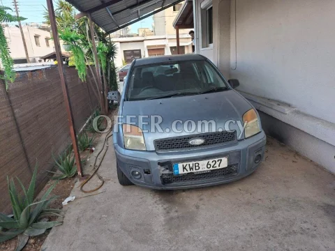 2009 Ford 1.3L Petrol Automatic Hatchback - Main Photo
