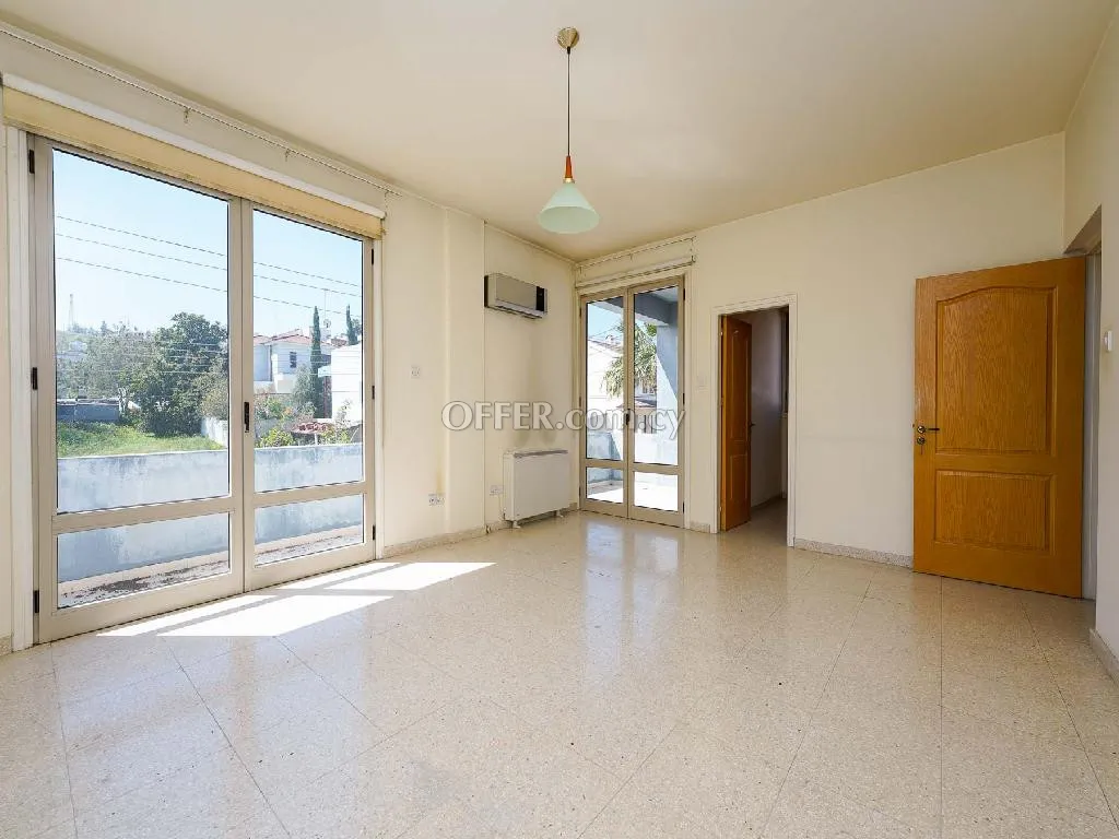 House (Detached) in Pallouriotissa, Nicosia for Sale - 11