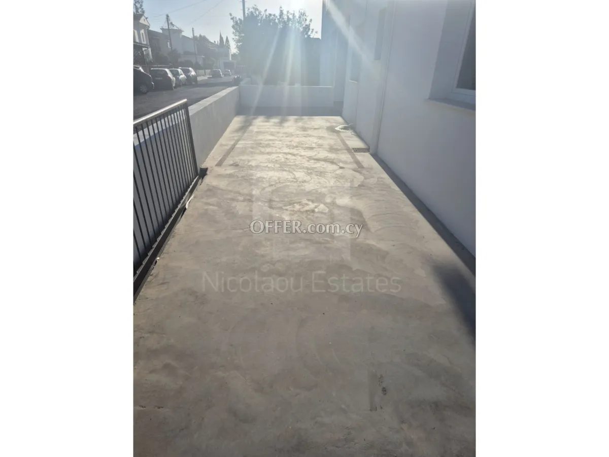 Resale fully renovated three bedroom apartment in Aradippou area of Larnaca - 9
