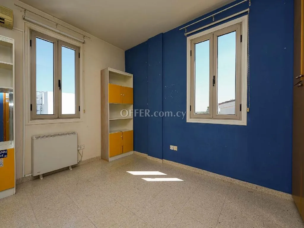 House (Detached) in Pallouriotissa, Nicosia for Sale - 9