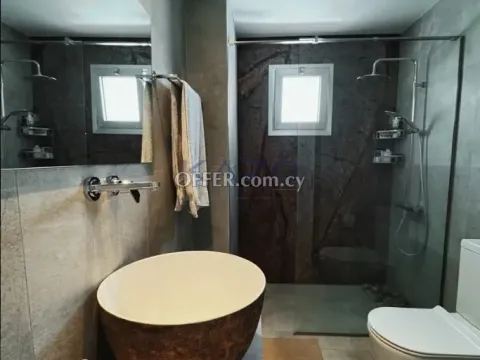 Spacious Penthouse with Sea View for Sale in Agios Athanasios - 5