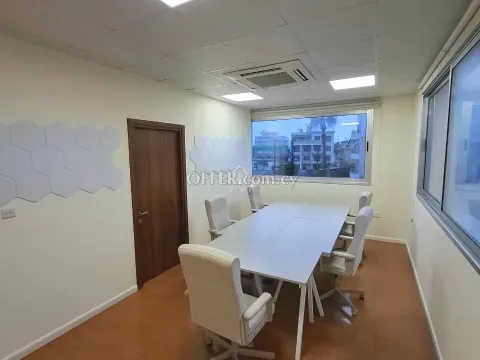 PRIME OFFICE SPACE OF 248 M2 IN MESA GEITONIA - 3