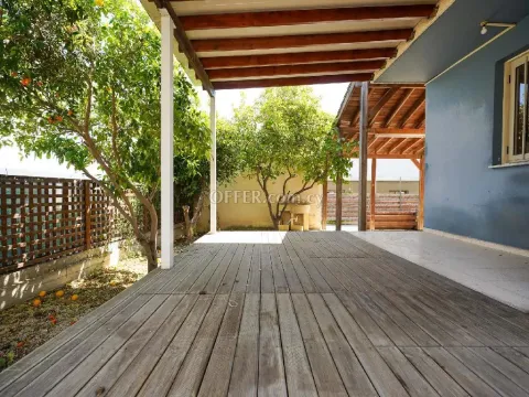 House (Detached) in Pallouriotissa, Nicosia for Sale - 3