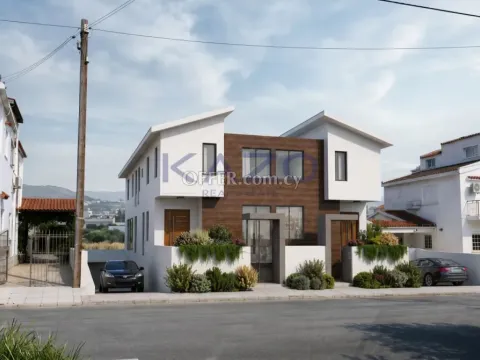 Spacious Semi-Detached House in Chrysopolitissa - Main Photo