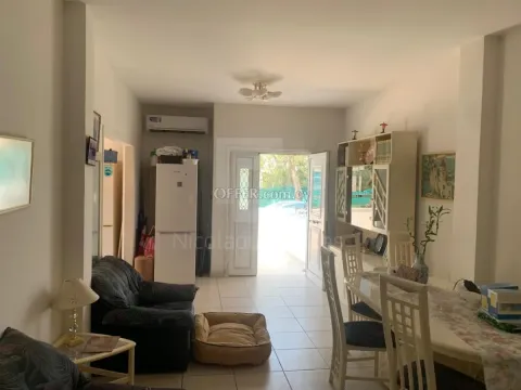 Three Bedroom Ground Floor House with Garden for Rent in Palouriotissa Nicosia - Main Photo