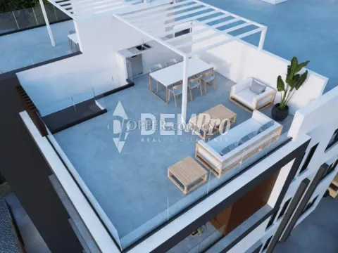 Apartment For Sale in Paphos City Center, Paphos - DP5971
