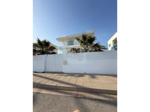 Four bedroom Sea View House in Agios Theodoros