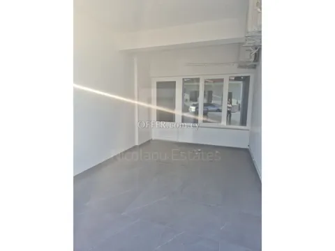 Resale fully renovated three bedroom apartment in Aradippou area of Larnaca - 10