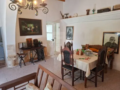 Traditional stone build 2 bedroom house in Choulou Paphos - 9