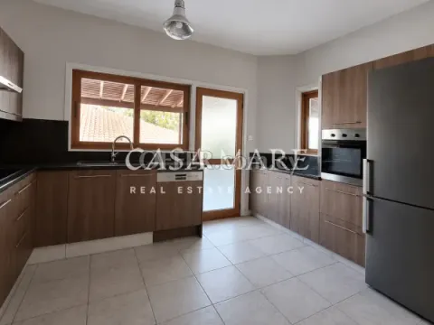 Four Bedroom  House  in Strovolos - 7