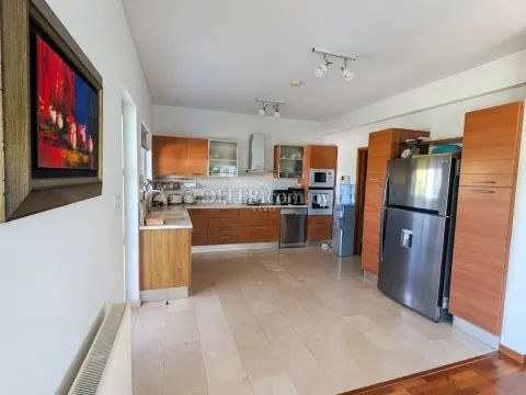 ELEGANT VILLA WITH SWIMMING POOL IN EPISKOPI LIMASSOL - 9