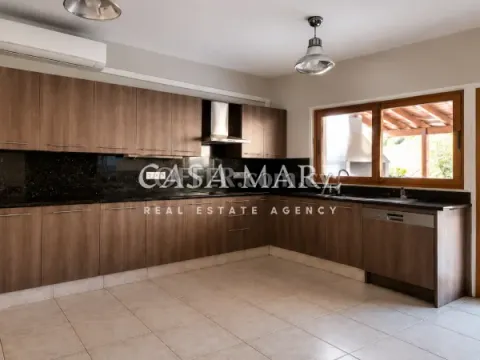 Four Bedroom  House  in Strovolos - 6