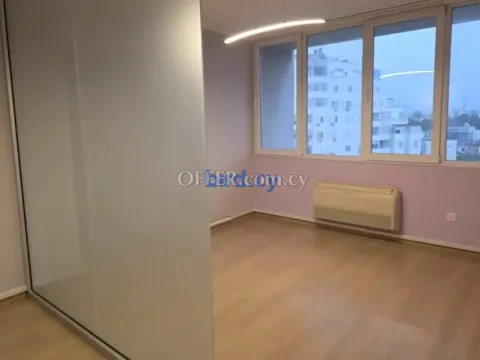 Office for Rent in Agioi Omologites, Nicosia - 5