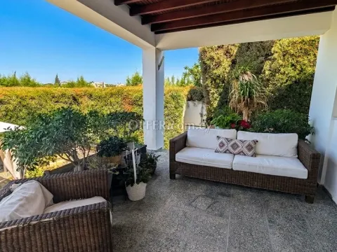 ELEGANT VILLA WITH SWIMMING POOL IN EPISKOPI LIMASSOL - 7