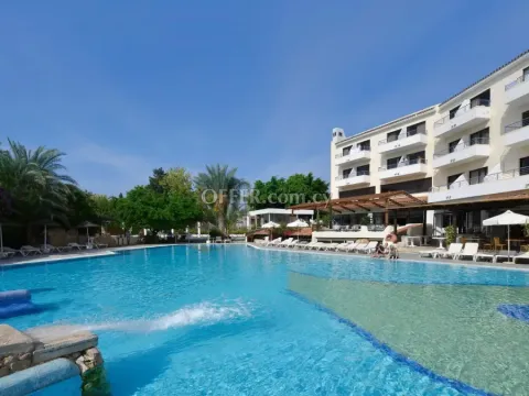 2 bed apartment for sale in Kato Paphos Pafos - 4
