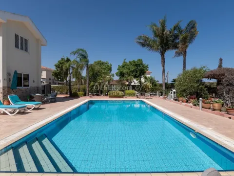 Spacious Three-Bedroom Home in Sunny Protaras with a Large Plot - 8