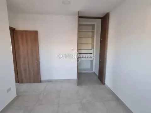 MODERN 3 BEDROOM APARTMENT IN MESA GEITONIA - LIMASSOL - 5