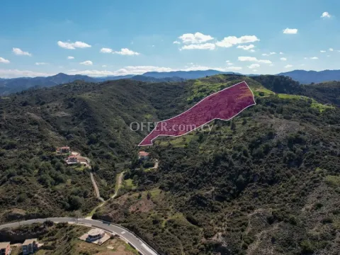 Share Residential field in Pigeneia Nicosia - 3