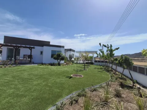 Beautiful Modern Bungalow Moni Limassol Cyprus - 4