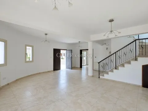 Three Bedroom House in Apostolos Loukas Quarter Aradippou Larnaca - 3