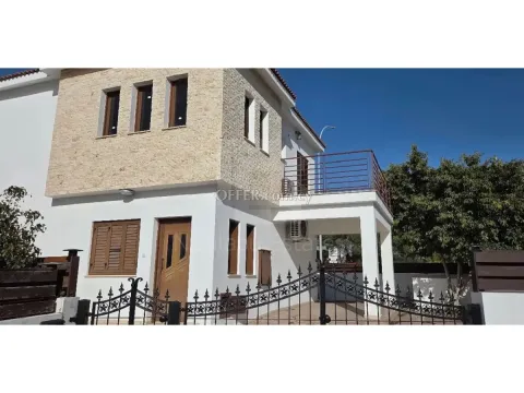 Fully Renovated 4 Bedroom Detached House with Private Swimming Pool for Sale in the Tourist Area of Pyla