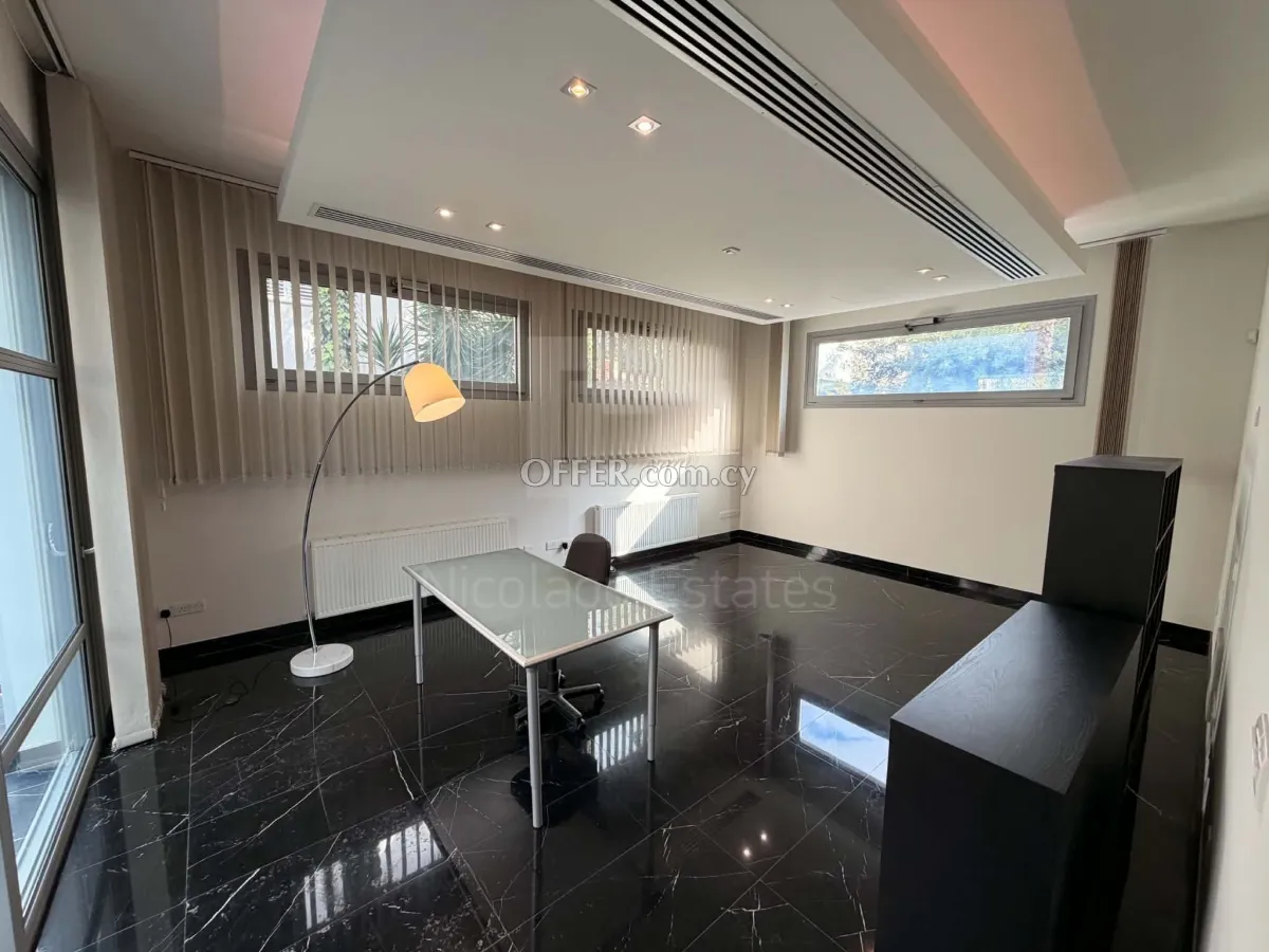 Super luxurious 5 bed house for sale in Lakatamia opposite pedieos riverside - 9