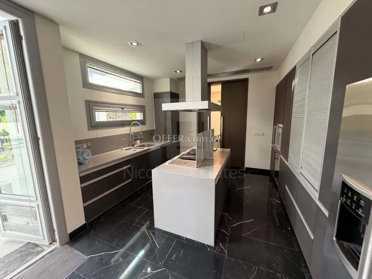 Super luxurious 5 bed house for sale in Lakatamia opposite pedieos riverside - 6