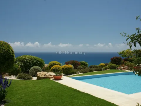5 Bed Detached Villa for sale in Aphrodite hills, Paphos