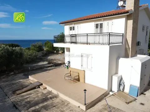 Detached Villa in Neo Chorio - 5