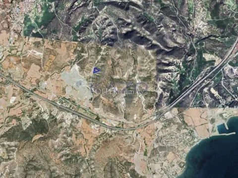 Large Field for Sale 4348m2 in Pentakomo (Landlocked) - 2